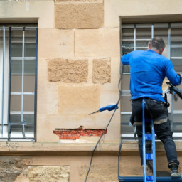 Revêtement imperméabilité : protéger durablement votre façade contre les infiltrations d'eau et les intempéries Versailles